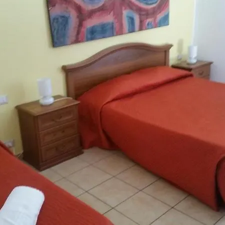 Konukevi B&B Gli Agrumi 3*
